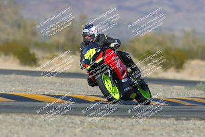 media/Feb-05-2023-SoCal Trackdays (Sun) [[b2340e6653]]/Turn 5 (120pm)/